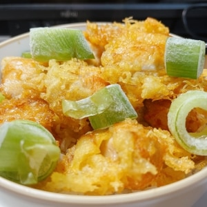 安くてボリュームあるよ～♪鶏天丼